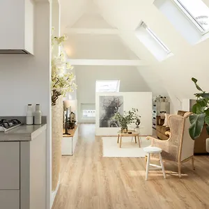 Appartement Huize Copes Den Haag, 2 Bed, 2 Bath Nederland